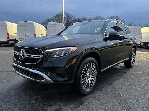 2026 Mercedes-Benz GLC 300 4MATIC