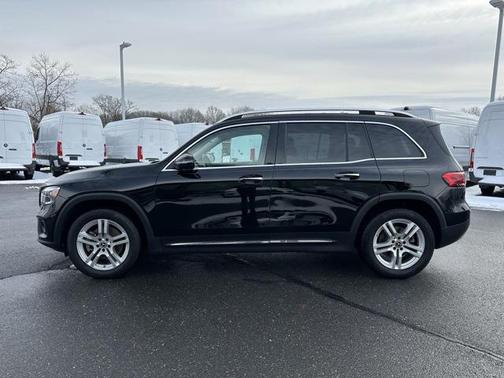 2022 Mercedes-Benz GLB 250 4MATIC