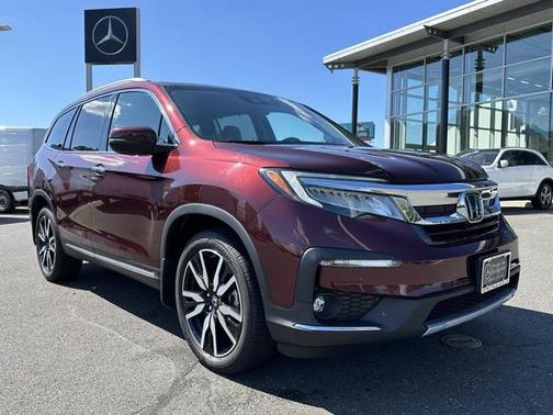 2022 Honda Pilot Touring 8-Passenger