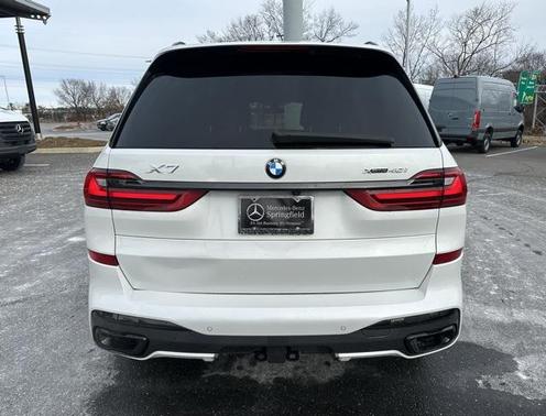 2021 BMW X7 xDrive40i
