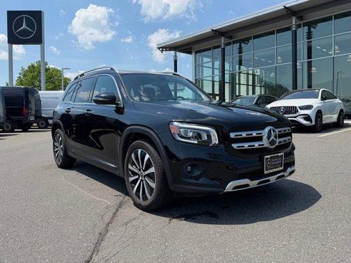 Night Black 2022 Mercedes-Benz GLB 250 4MATIC