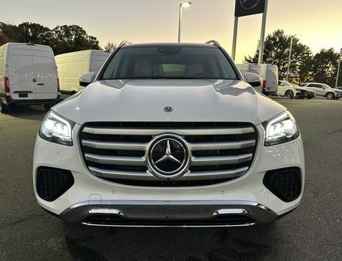 2026 Mercedes-Benz GLS 450 4MATIC