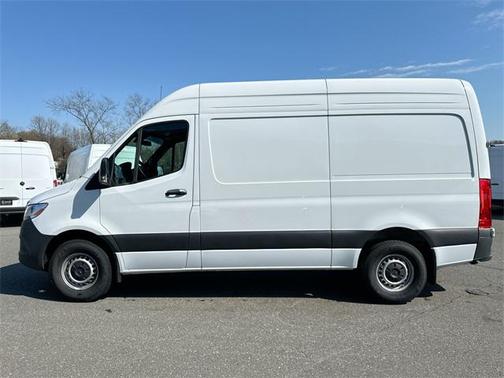 2025 Mercedes-Benz Sprinter 2500 Standard Roof