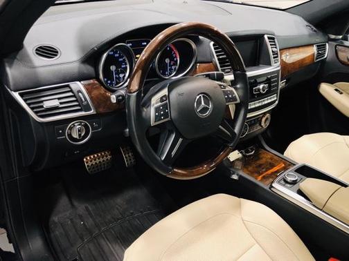 Blue 2015 Mercedes-Benz M-Class 4MATIC