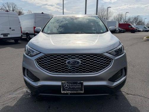 Iconic Silver Metallic 2024 Ford Edge SEL
