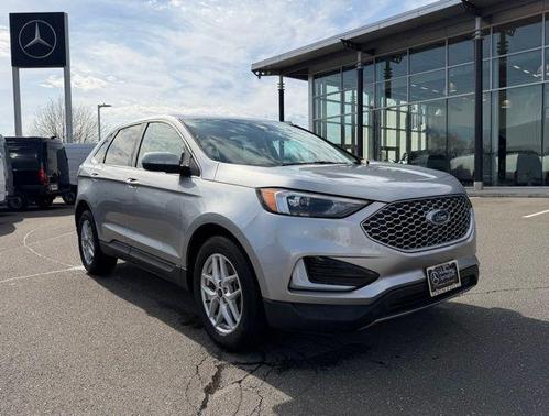 Iconic Silver Metallic 2024 Ford Edge SEL