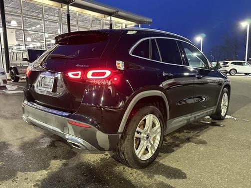 2021 Mercedes-Benz GLA 250 Base 4MATIC