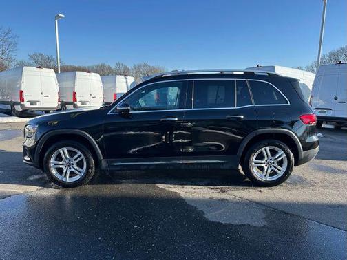 2022 Mercedes-Benz GLB 250 4MATIC