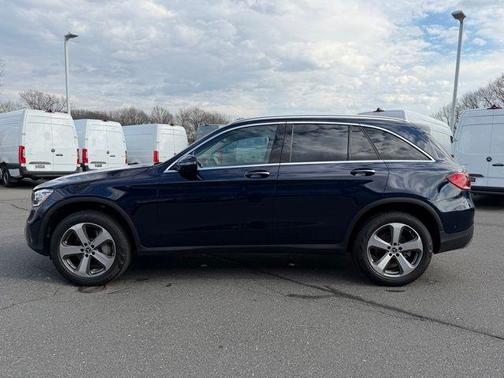 Lunar Blue Metallic 2022 Mercedes-Benz GLC 300 4MATIC