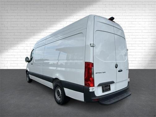 2025 Mercedes-Benz Sprinter 2500 High Roof