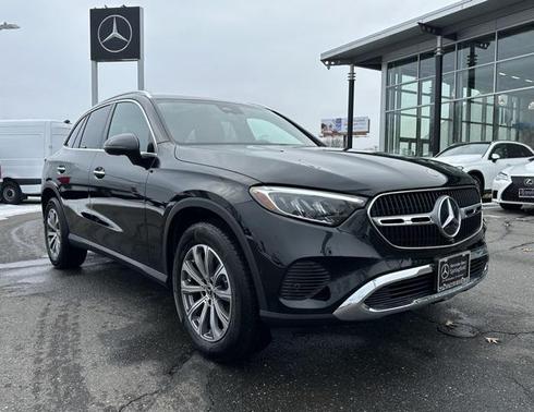 2025 Mercedes-Benz GLC 300 4MATIC