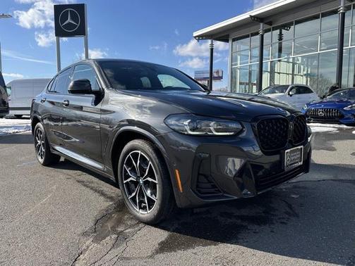 2023 BMW X4 xDrive30i