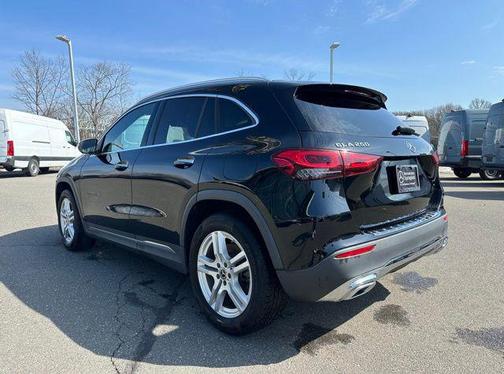 2021 Mercedes-Benz GLA 250 Base 4MATIC