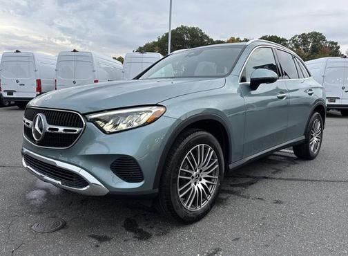 2026 Mercedes-Benz GLC 300 4MATIC