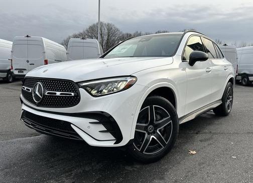 2026 Mercedes-Benz GLC 300 4MATIC