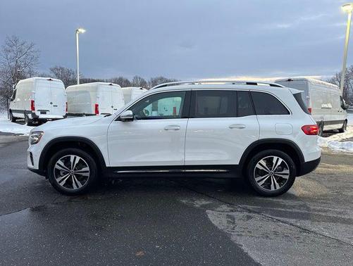 2026 Mercedes-Benz GLB 250 4MATIC