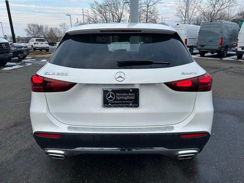 2026 Mercedes-Benz GLA 250 4MATIC