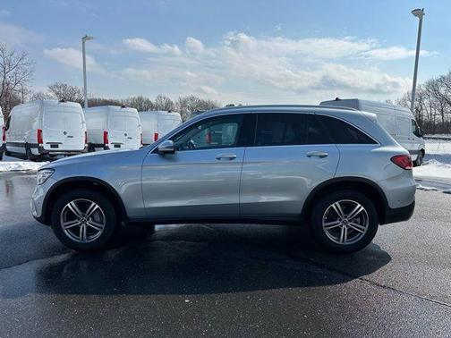 2022 Mercedes-Benz GLC 300 4MATIC