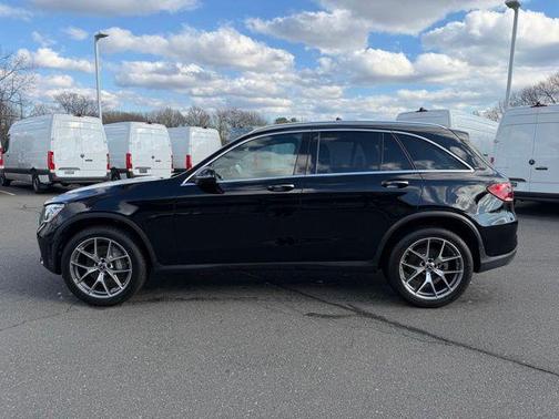 2022 Mercedes-Benz GLC 300 4MATIC