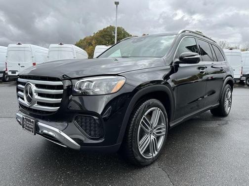 2025 Mercedes-Benz GLS 450 4MATIC