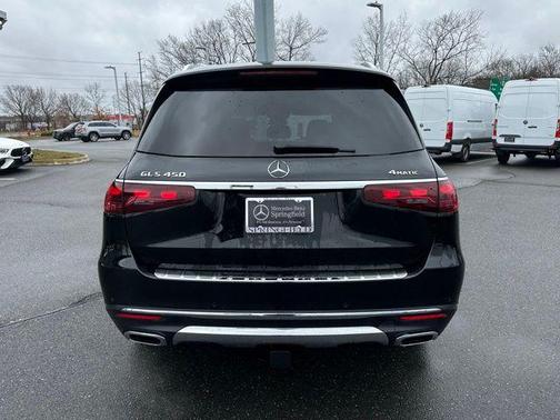 2025 Mercedes-Benz GLS 450 4MATIC