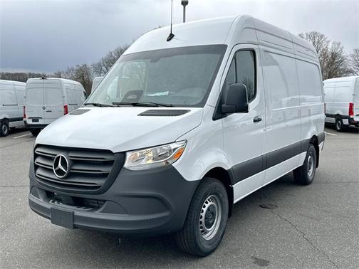 2025 Mercedes-Benz Sprinter 2500 Standard Roof