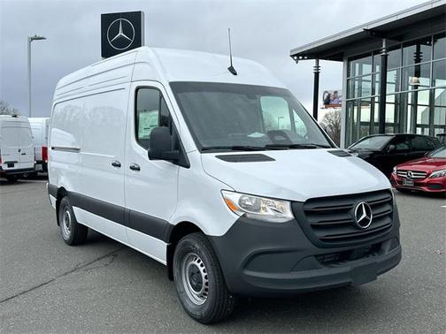 2025 Mercedes-Benz Sprinter 2500 Standard Roof