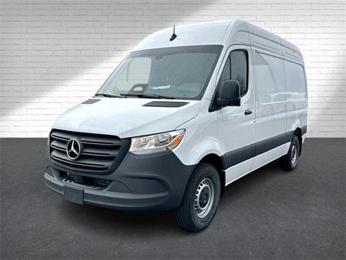 2025 Mercedes-Benz Sprinter 2500 Standard Roof