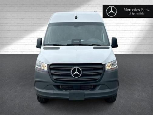 2025 Mercedes-Benz Sprinter 2500 Standard Roof