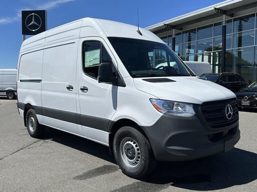 2025 Mercedes-Benz Sprinter 2500 Standard Roof