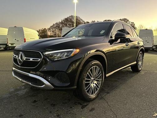 2026 Mercedes-Benz GLC 300 4MATIC