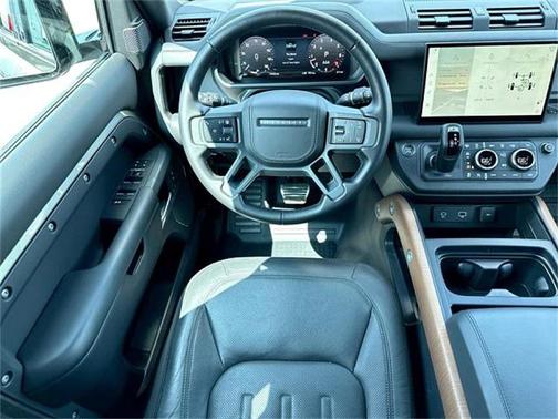 2024 Land Rover Defender 110 P400 X