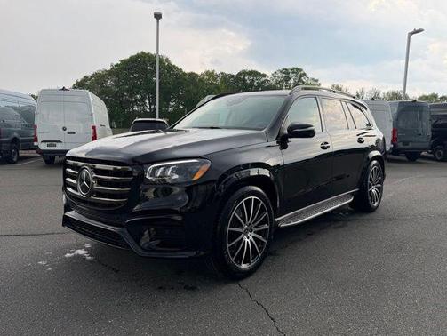 Black 2026 Mercedes-Benz GLS 450 4MATIC