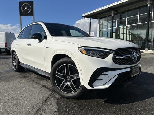 2025 Mercedes-Benz GLC 350e Base
