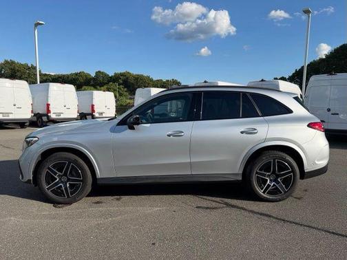 Cirrus Silver Metallic 2026 Mercedes-Benz GLC 300 4MATIC