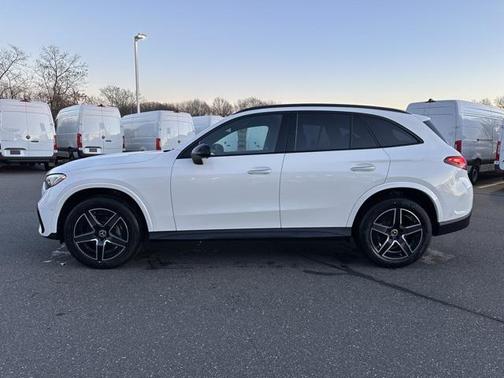 2026 Mercedes-Benz GLC 300 4MATIC