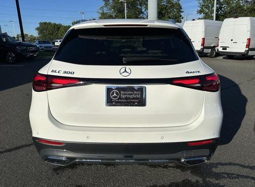 2025 Mercedes-Benz GLC 300 4MATIC