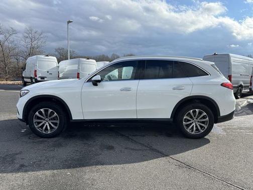 2023 Mercedes-Benz GLC 300 4MATIC