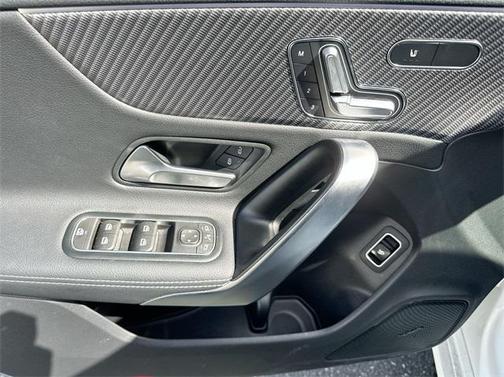 2025 Mercedes-Benz CLA 250 4MATIC