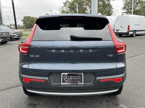 2022 Volvo XC40 T5 Inscription