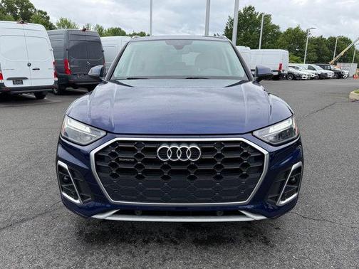 Navarra Blue Metallic 2022 Audi Q5 45 S line Premium
