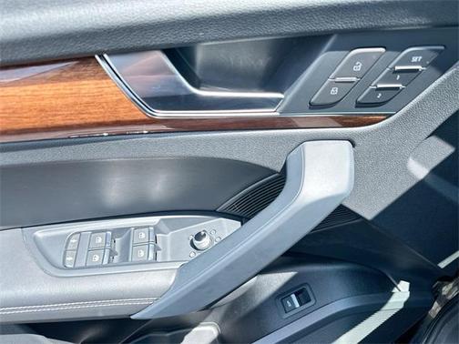 2021 Audi Q5 45 Premium Plus