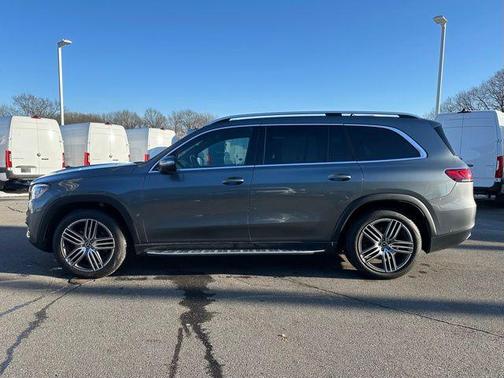 2023 Mercedes-Benz GLS 450 4MATIC