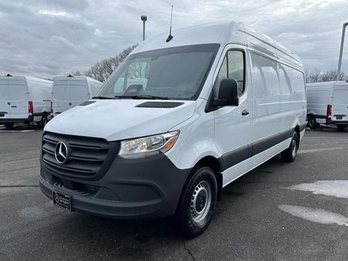 2026 Mercedes-Benz Sprinter 2500 High Roof
