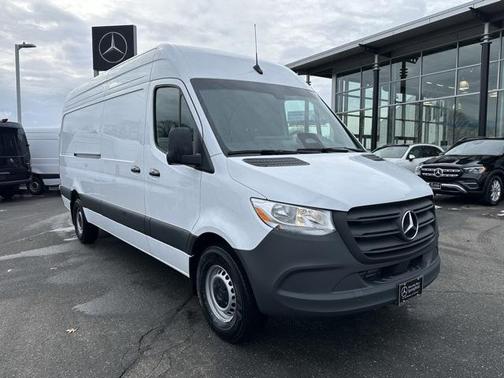 2026 Mercedes-Benz Sprinter 2500 High Roof