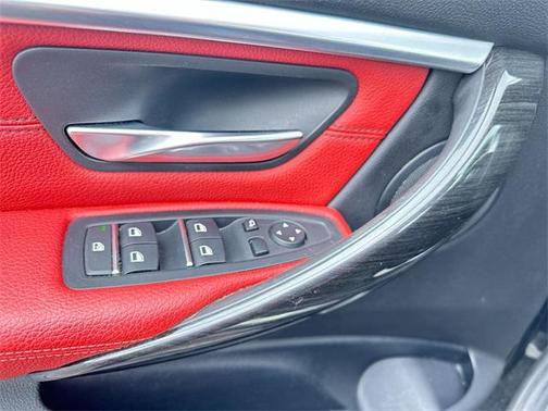 2017 BMW 330 xDrive