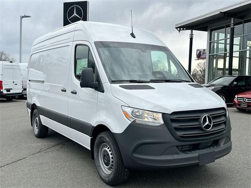 2025 Mercedes-Benz Sprinter 2500 High Roof