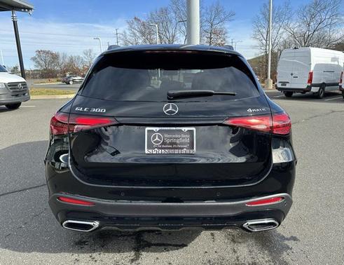 2026 Mercedes-Benz GLC 300 4MATIC