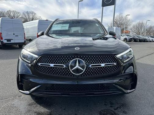 2026 Mercedes-Benz GLC 300 4MATIC