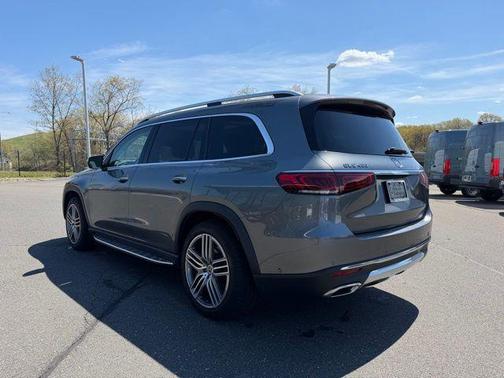 Selenite Gray Metallic 2023 Mercedes-Benz GLS 450 4MATIC